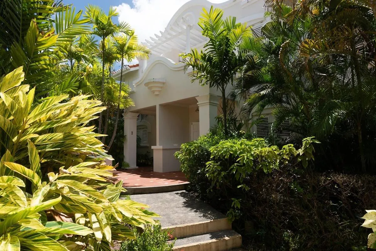 Refreshing 2Bed Townhome Walking Distance To Beach Saint James 0*,  Barbados