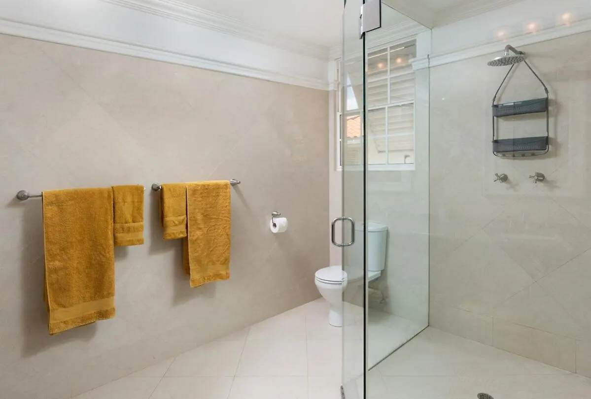 Prázdninový dům Refreshing 2Bed Townhome Walking Distance To Beach Saint James Barbados